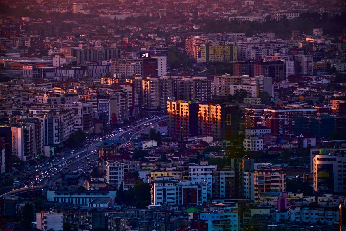 Xham Arkitektonik në Qendër të Tiranës